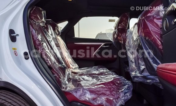Acheter Import Voiture Lexus RX 300 Blanc à Import - Dubai, Harare Acheter Import Voiture Lexus RX 300 Blanc à Import - Dubai, Harare