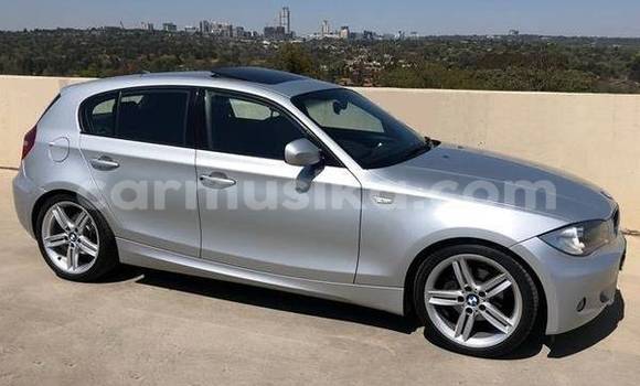 Tenga Tsaru BMW 1er Sirivha Mota in Beitbridge in Matabeleland South Tenga Tsaru BMW 1er Sirivha Mota in Beitbridge in Matabeleland South