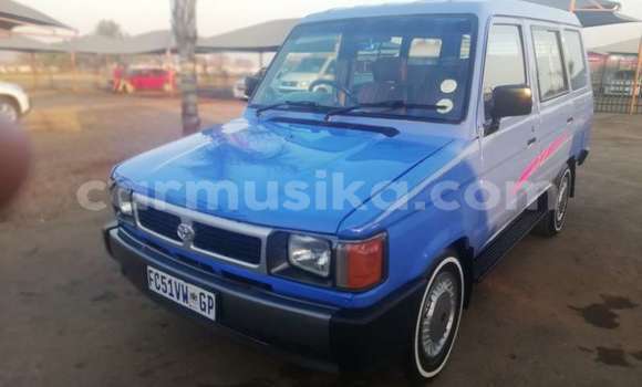 Acheter Occasion Voiture Toyota Avanza Bleu à Bulawayo, Bulawayo Acheter Occasion Voiture Toyota Avanza Bleu à Bulawayo, Bulawayo