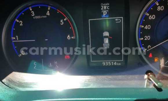 Acheter Occasion Voiture Toyota Hilux Beige à Beitbridge, Matabeleland South Acheter Occasion Voiture Toyota Hilux Beige à Beitbridge, Matabeleland South