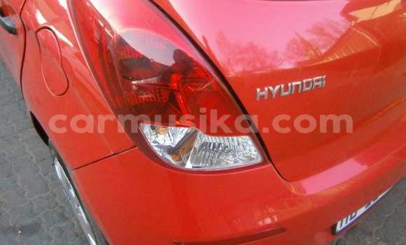 Acheter Occasion Voiture Hyundai i20 Rouge à Beitbridge, Matabeleland South Acheter Occasion Voiture Hyundai i20 Rouge à Beitbridge, Matabeleland South