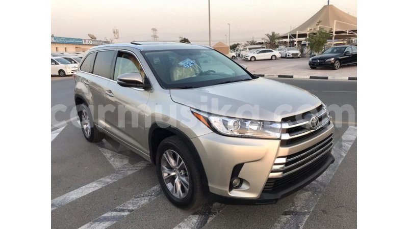 Big with watermark toyota highlander harare import dubai 9297