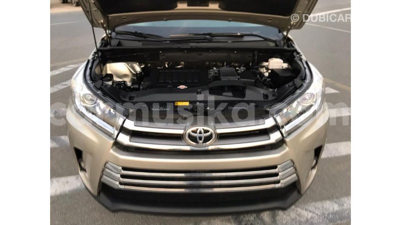 Big with watermark toyota highlander harare import dubai 9297