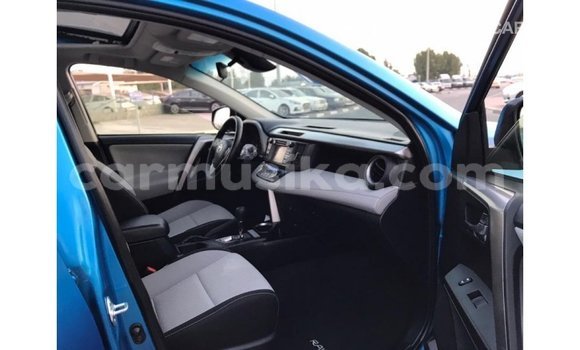 Tenga Imported Toyota HiAce Bhuruu Rori in Import - Dubai in Harare Tenga Imported Toyota HiAce Bhuruu Rori in Import - Dubai in Harare