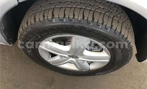 Acheter Occasion Voiture Volkswagen Caravelle Gris à Beitbridge, Matabeleland South Acheter Occasion Voiture Volkswagen Caravelle Gris à Beitbridge, Matabeleland South