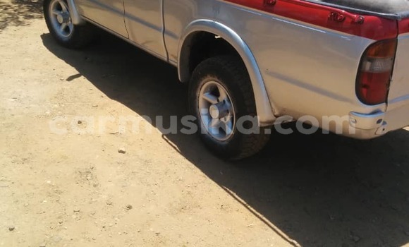 Nunua Ilio tumika Ford Ranger Nyekundu Gari ndani ya Avondale nchini Harare