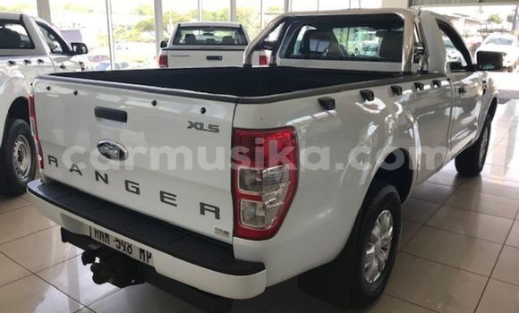 Acheter Occasion Voiture Ford Ranger Blanc à Beitbridge, Matabeleland South Acheter Occasion Voiture Ford Ranger Blanc à Beitbridge, Matabeleland South