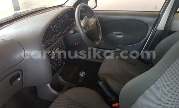 Tenga Tsaru Ford B-MAX Chena Mota in Borrowdale in Harare Tenga Tsaru Ford B-MAX Chena Mota in Borrowdale in Harare