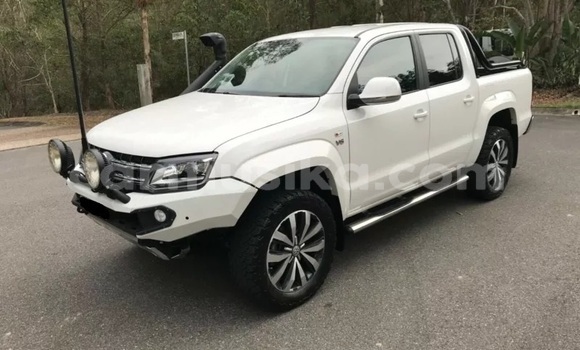 Tenga Tsaru Volkswagen Amarok Chena Mota in Bulawayo in Bulawayo Tenga Tsaru Volkswagen Amarok Chena Mota in Bulawayo in Bulawayo