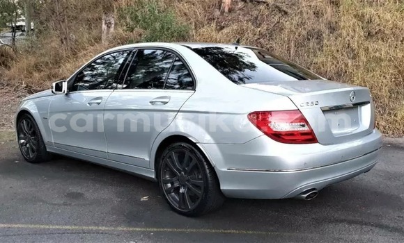 Tenga Tsaru Mercedes‒Benz C–Class Chena Mota in Beitbridge in Matabeleland South Tenga Tsaru Mercedes‒Benz C–Class Chena Mota in Beitbridge in Matabeleland South