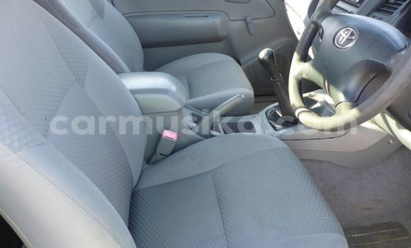 Acheter Occasion Voiture Toyota Hilux Blanc à Beitbridge, Matabeleland South Acheter Occasion Voiture Toyota Hilux Blanc à Beitbridge, Matabeleland South