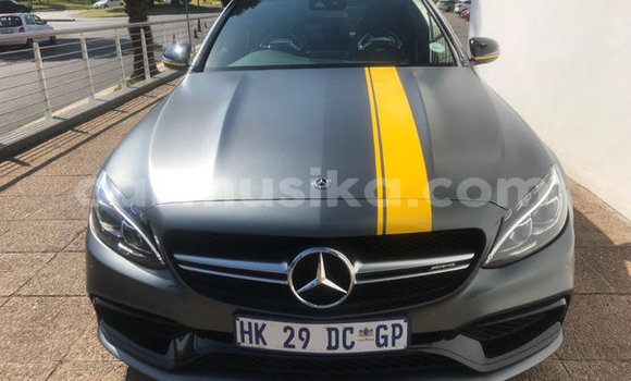 Nunua Ilio tumika Mercedes‒Benz C–Class Nyingine Gari ndani ya Beitbridge nchini Matabeleland Kusini Nunua Ilio tumika Mercedes‒Benz C–Class Nyingine Gari ndani ya Beitbridge nchini Matabeleland Kusini
