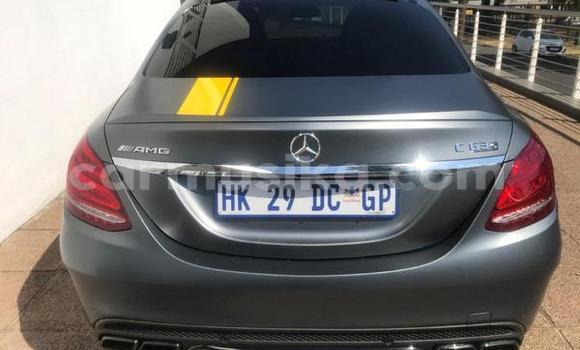 Nunua Ilio tumika Mercedes‒Benz C–Class Nyingine Gari ndani ya Beitbridge nchini Matabeleland Kusini Nunua Ilio tumika Mercedes‒Benz C–Class Nyingine Gari ndani ya Beitbridge nchini Matabeleland Kusini