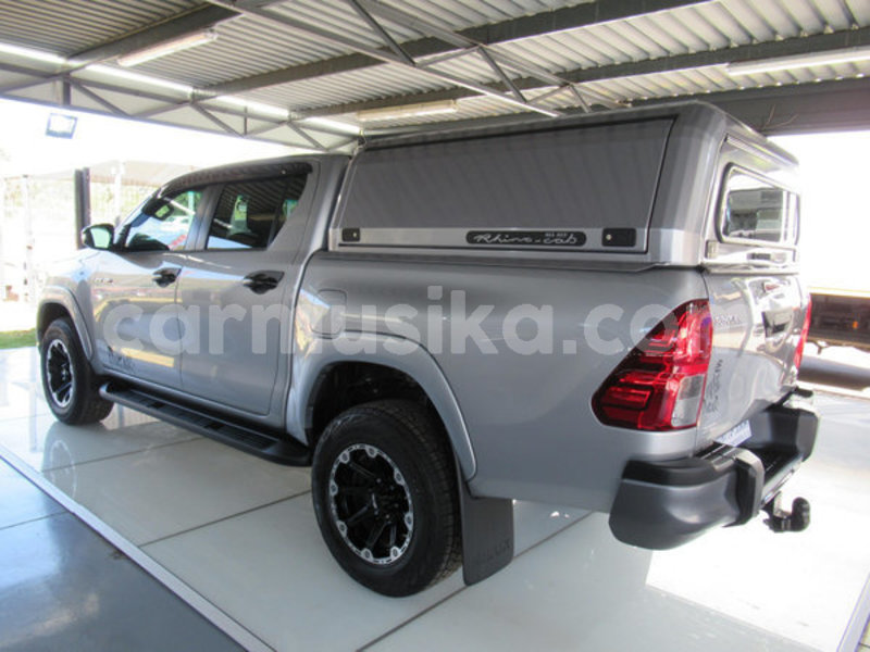 Big with watermark toyota hilux matabeleland south beitbridge 9334