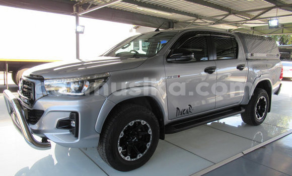 Tenga Tsaru Toyota Hilux Sirivha Mota in Beitbridge in Matabeleland South Tenga Tsaru Toyota Hilux Sirivha Mota in Beitbridge in Matabeleland South