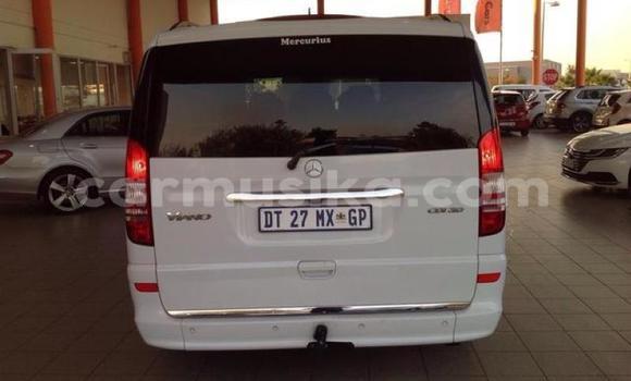 Acheter Occasion Voiture Mercedes‒Benz Viano Blanc à Bulawayo, Bulawayo Acheter Occasion Voiture Mercedes‒Benz Viano Blanc à Bulawayo, Bulawayo