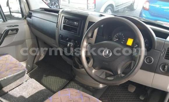 Tenga Tsaru Mercedes‒Benz KOMPRESSOR Chena Mota in Bulawayo in Bulawayo Tenga Tsaru Mercedes‒Benz KOMPRESSOR Chena Mota in Bulawayo in Bulawayo