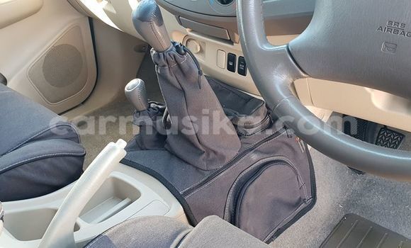 Acheter Occasion Voiture Toyota Hilux Blanc à Beitbridge, Matabeleland South Acheter Occasion Voiture Toyota Hilux Blanc à Beitbridge, Matabeleland South