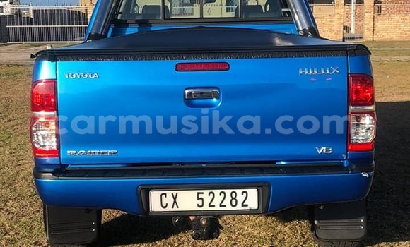 Acheter Occasion Voiture Toyota Hilux Bleu à Beitbridge, Matabeleland South Acheter Occasion Voiture Toyota Hilux Bleu à Beitbridge, Matabeleland South