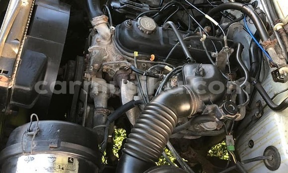 Acheter Occasion Voiture Toyota Hilux Gris à Beitbridge, Matabeleland South Acheter Occasion Voiture Toyota Hilux Gris à Beitbridge, Matabeleland South