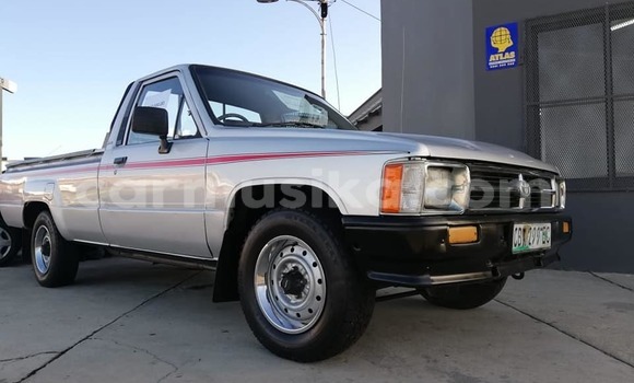 Acheter Occasion Voiture Toyota Hilux Gris à Beitbridge, Matabeleland South Acheter Occasion Voiture Toyota Hilux Gris à Beitbridge, Matabeleland South