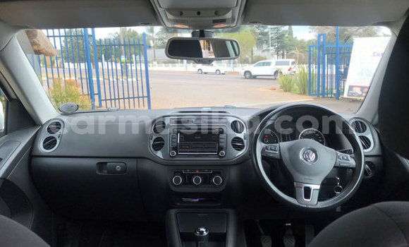 Acheter Occasion Voiture Volkswagen Tiguan Blanc à Beitbridge, Matabeleland South Acheter Occasion Voiture Volkswagen Tiguan Blanc à Beitbridge, Matabeleland South