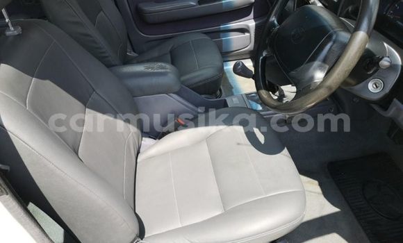 Acheter Occasion Voiture Toyota Hilux Blanc à Chimanimani, Manicaland Acheter Occasion Voiture Toyota Hilux Blanc à Chimanimani, Manicaland