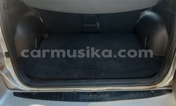 Nunua Ilio tumika Toyota RAV4 Nyingine Gari ndani ya Beitbridge nchini Matabeleland Kusini Nunua Ilio tumika Toyota RAV4 Nyingine Gari ndani ya Beitbridge nchini Matabeleland Kusini