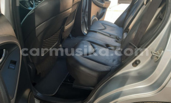 Nunua Ilio tumika Toyota RAV4 Nyingine Gari ndani ya Beitbridge nchini Matabeleland Kusini Nunua Ilio tumika Toyota RAV4 Nyingine Gari ndani ya Beitbridge nchini Matabeleland Kusini