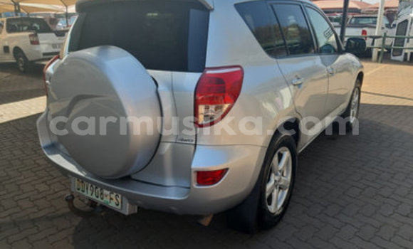Nunua Ilio tumika Toyota RAV4 Nyingine Gari ndani ya Beitbridge nchini Matabeleland Kusini Nunua Ilio tumika Toyota RAV4 Nyingine Gari ndani ya Beitbridge nchini Matabeleland Kusini