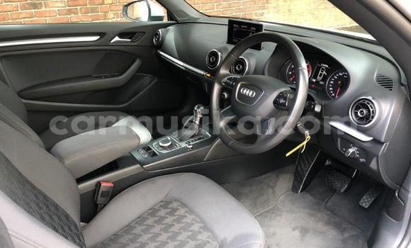 Nunua Ilio tumika Audi A3 Fedha Gari ndani ya Beitbridge nchini Matabeleland Kusini Nunua Ilio tumika Audi A3 Fedha Gari ndani ya Beitbridge nchini Matabeleland Kusini