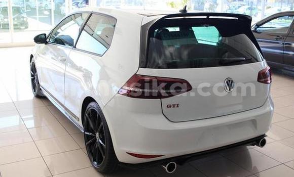 Acheter Occasion Voiture Volkswagen Golf GTI Blanc à Beitbridge, Matabeleland South Acheter Occasion Voiture Volkswagen Golf GTI Blanc à Beitbridge, Matabeleland South
