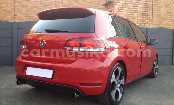 Acheter Occasion Voiture Volkswagen Golf Rouge à Beitbridge, Matabeleland South Acheter Occasion Voiture Volkswagen Golf Rouge à Beitbridge, Matabeleland South