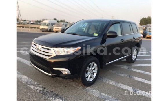 Tenga Imported Toyota Highlander Nhema Mota in Import - Dubai in Harare Tenga Imported Toyota Highlander Nhema Mota in Import - Dubai in Harare