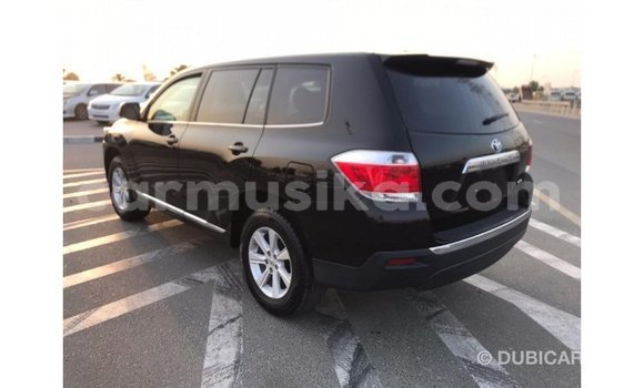 Tenga Imported Toyota Highlander Nhema Mota in Import - Dubai in Harare Tenga Imported Toyota Highlander Nhema Mota in Import - Dubai in Harare