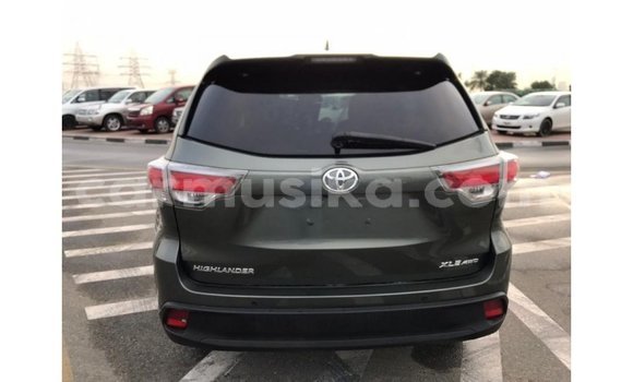 Acheter Import Voiture Toyota Highlander Autre à Import - Dubai, Harare Acheter Import Voiture Toyota Highlander Autre à Import - Dubai, Harare