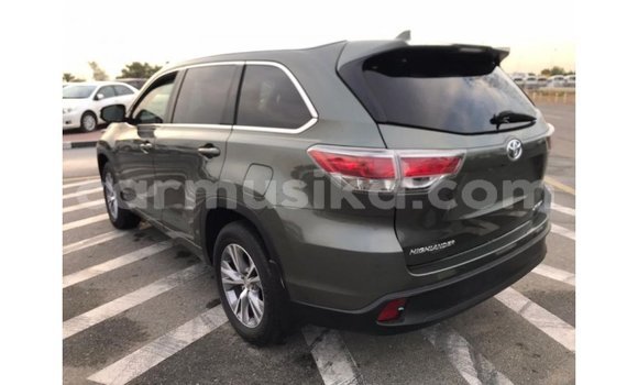 Acheter Import Voiture Toyota Highlander Autre à Import - Dubai, Harare Acheter Import Voiture Toyota Highlander Autre à Import - Dubai, Harare