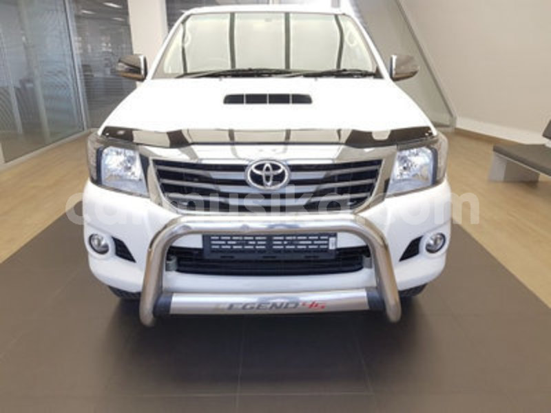 Big with watermark toyota hilux matabeleland south beitbridge 9373