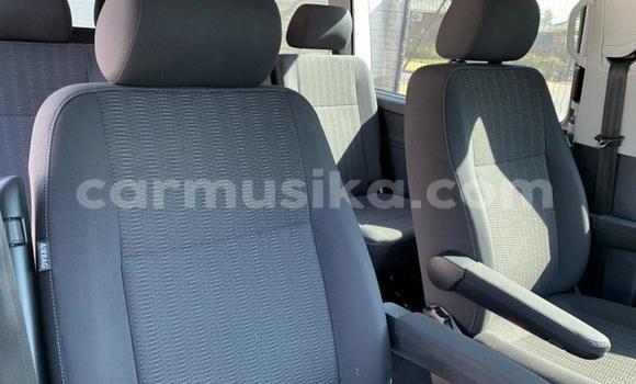 Acheter Occasion Voiture Volkswagen Caravelle Autre à Beitbridge, Matabeleland South Acheter Occasion Voiture Volkswagen Caravelle Autre à Beitbridge, Matabeleland South