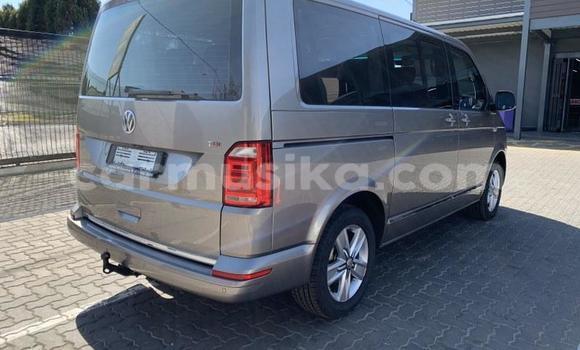 Acheter Occasion Voiture Volkswagen Caravelle Autre à Beitbridge, Matabeleland South Acheter Occasion Voiture Volkswagen Caravelle Autre à Beitbridge, Matabeleland South