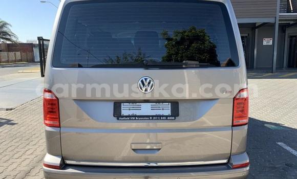 Acheter Occasion Voiture Volkswagen Caravelle Autre à Beitbridge, Matabeleland South Acheter Occasion Voiture Volkswagen Caravelle Autre à Beitbridge, Matabeleland South