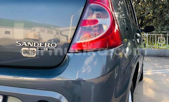 Tenga Tsaru Renault Sandero Sirivha Mota in Beitbridge in Matabeleland South Tenga Tsaru Renault Sandero Sirivha Mota in Beitbridge in Matabeleland South