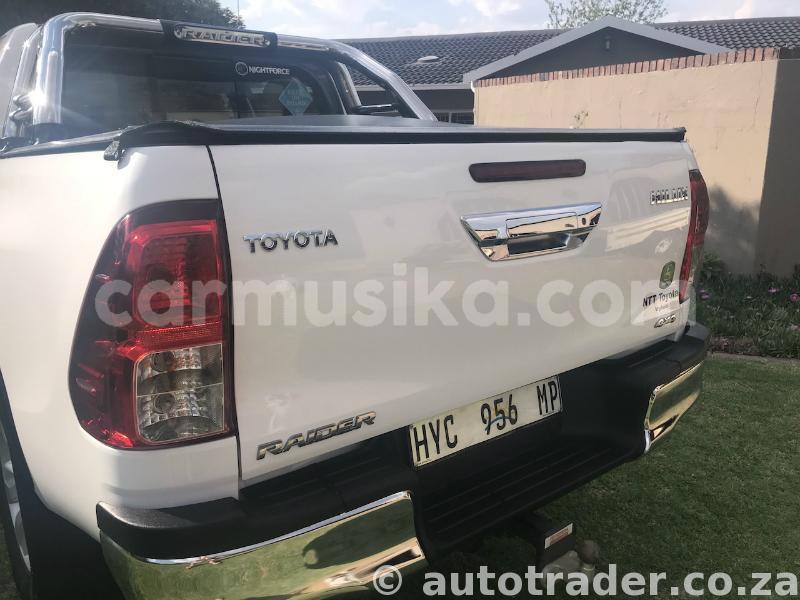 Big with watermark toyota hilux matabeleland south beitbridge 9379