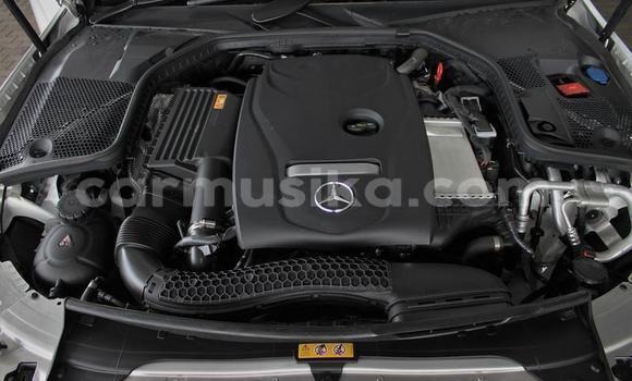 Acheter Occasion Voiture Mercedes‒Benz C–Class Blanc à Beitbridge, Matabeleland South Acheter Occasion Voiture Mercedes‒Benz C–Class Blanc à Beitbridge, Matabeleland South