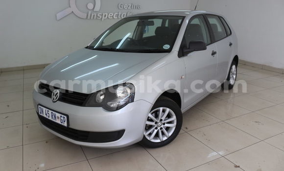 Acheter Occasion Voiture Volkswagen Polo Gris à Beitbridge, Matabeleland South Acheter Occasion Voiture Volkswagen Polo Gris à Beitbridge, Matabeleland South
