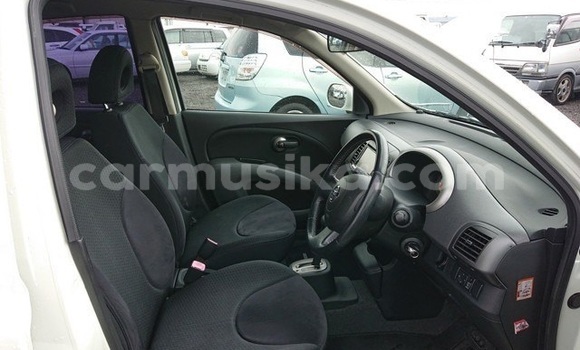 Acheter Occasion Voiture Nissan March Blanc à Beitbridge, Matabeleland South Acheter Occasion Voiture Nissan March Blanc à Beitbridge, Matabeleland South