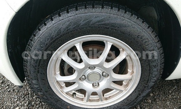 Acheter Occasion Voiture Nissan March Blanc à Beitbridge, Matabeleland South Acheter Occasion Voiture Nissan March Blanc à Beitbridge, Matabeleland South