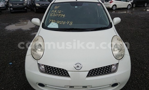 Acheter Occasion Voiture Nissan March Blanc à Beitbridge, Matabeleland South Acheter Occasion Voiture Nissan March Blanc à Beitbridge, Matabeleland South