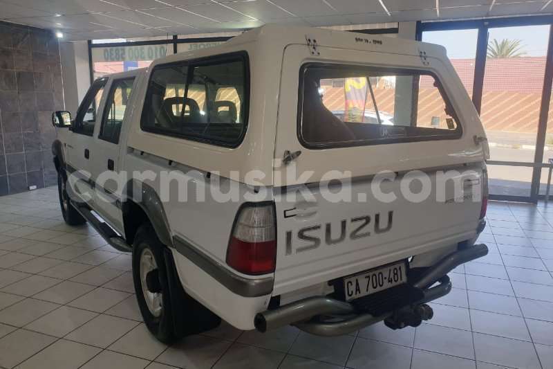 Big with watermark isuzu kb matabeleland south beitbridge 9394