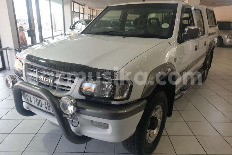 Big with watermark isuzu kb matabeleland south beitbridge 9394